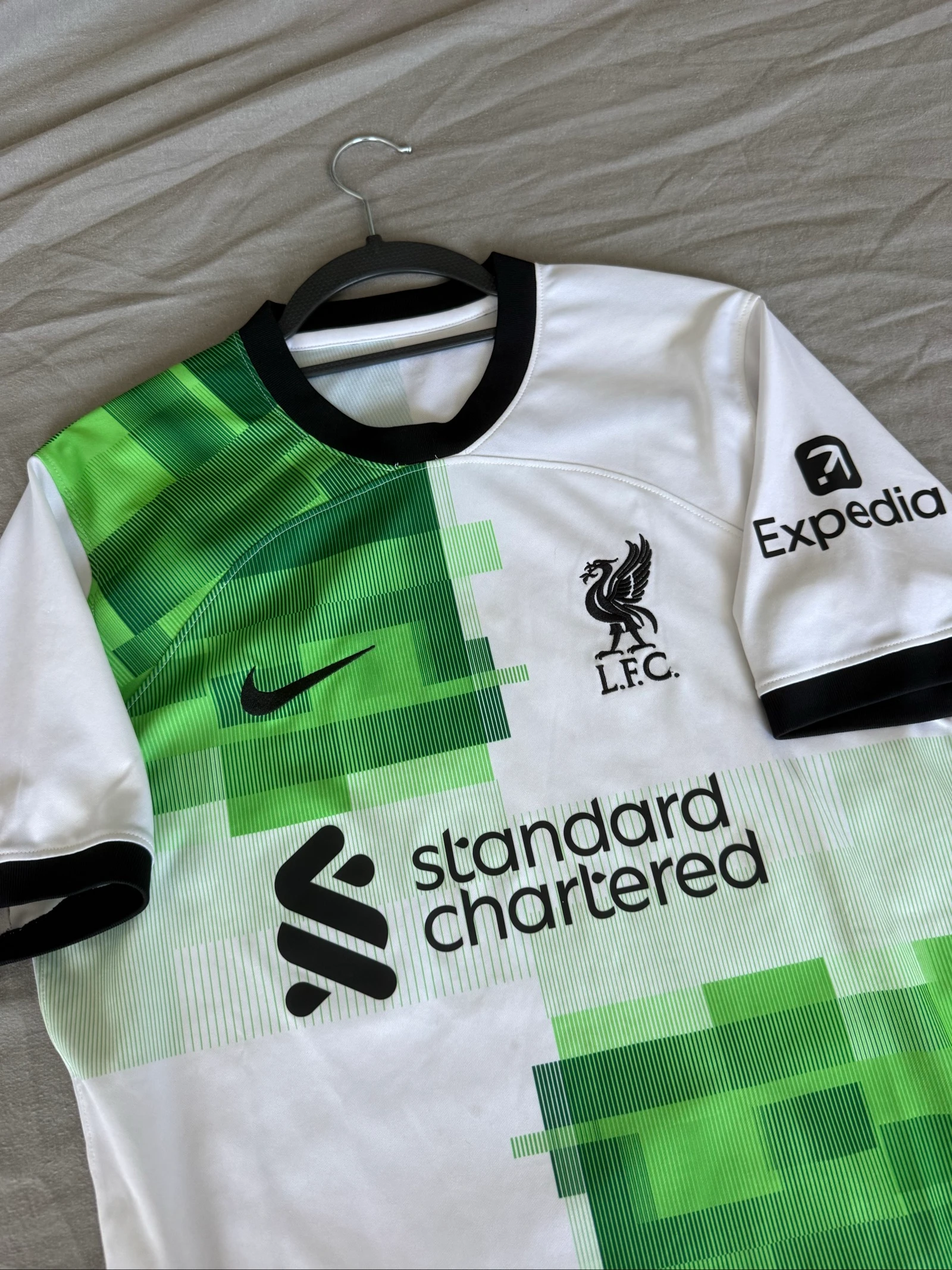 Camiseta auténtica de visitante del Liverpool 23/24 S – photo 2